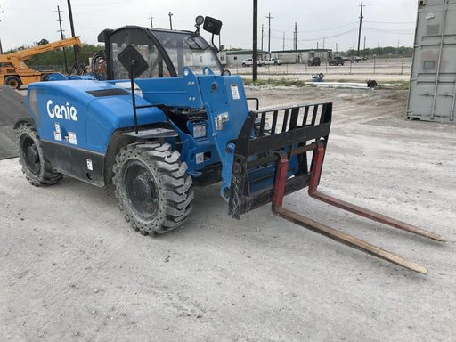 2019 Genie GTH-5519 Cab/Heat/AC, Solid RT Tires, LED Work Lights, Beacon