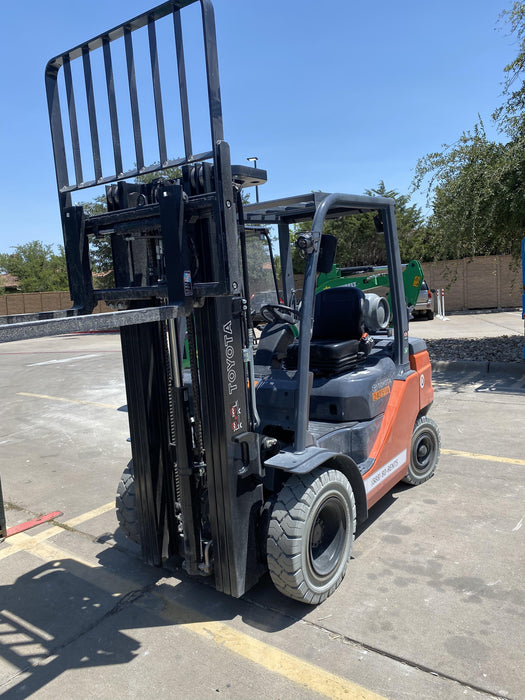 2022 TOYOTA 50-8FGU25