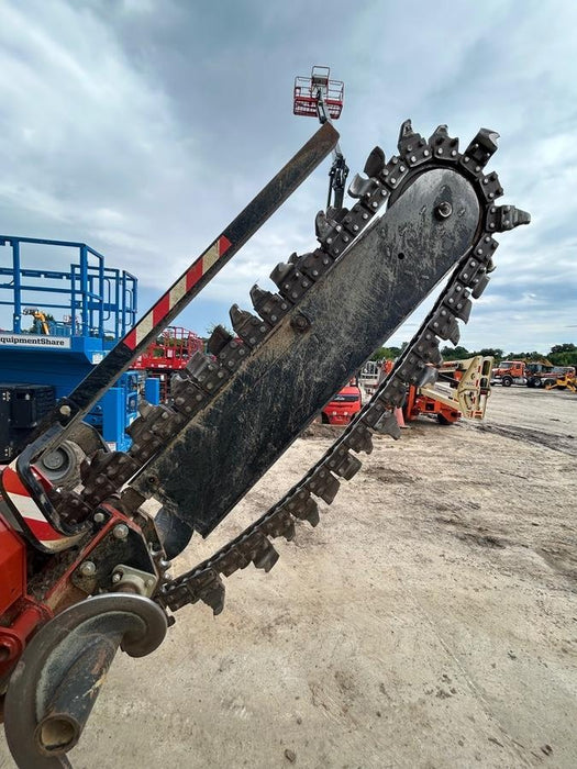 2022 DITCH WITCH RT45A