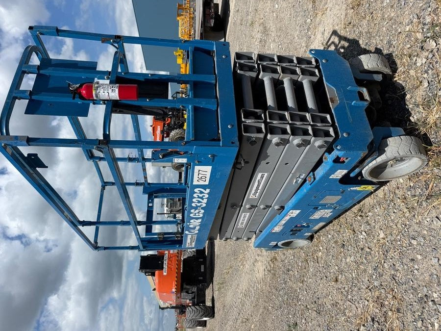 2016 Genie GS-3232 Genie 3232 Scissor Lift