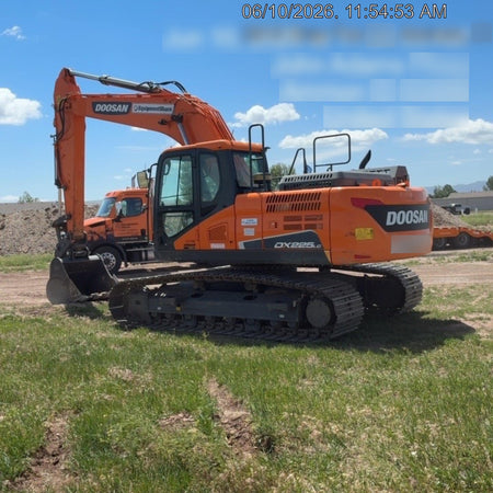 2021 DOOSAN DX225LC-5