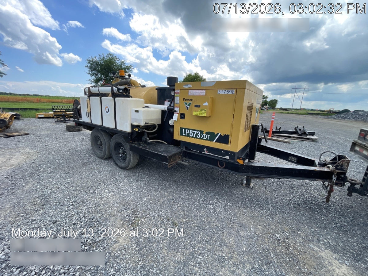 2023 VAC-TRON LP573XDT