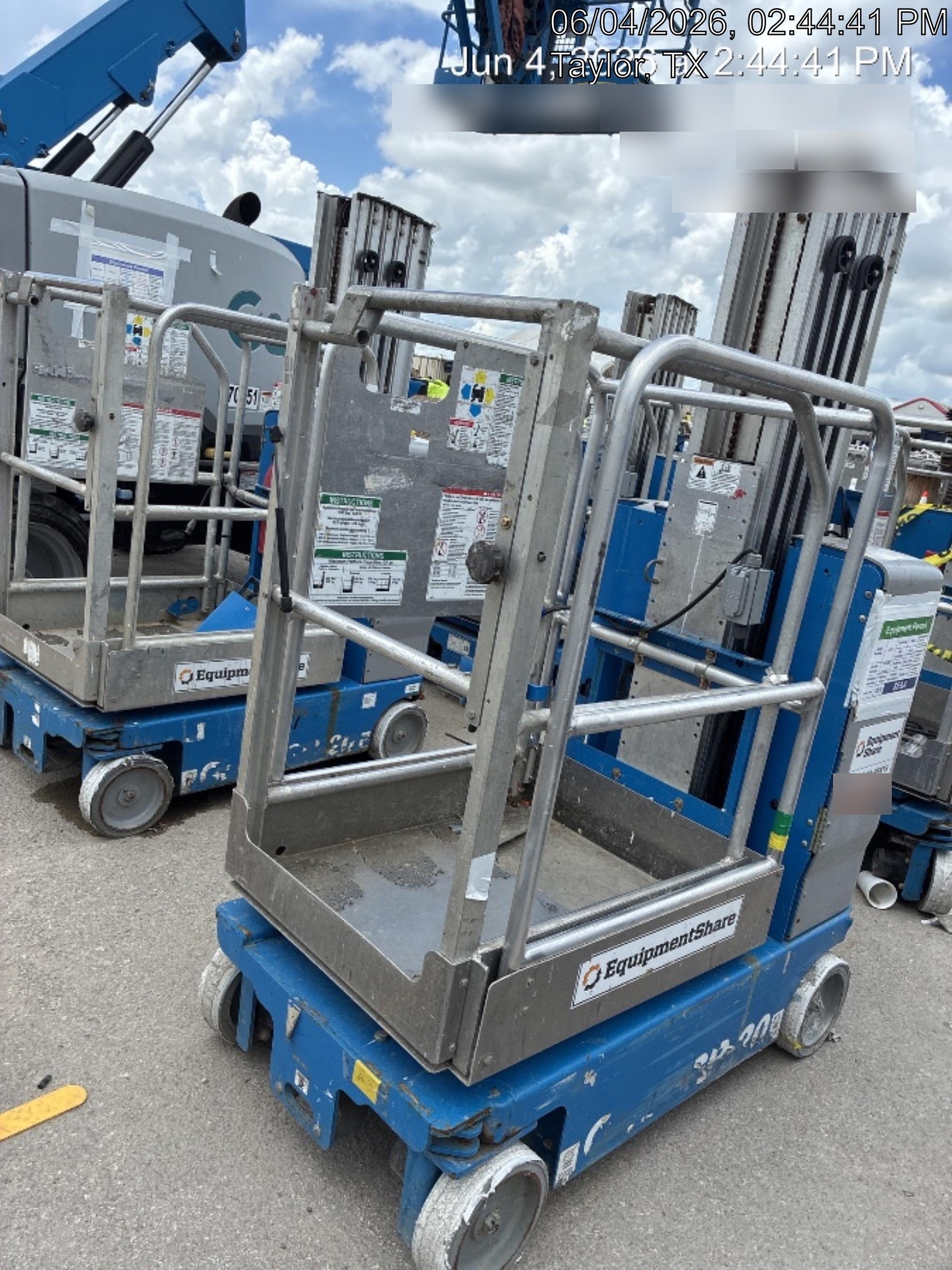 2020 GENIE GR-20