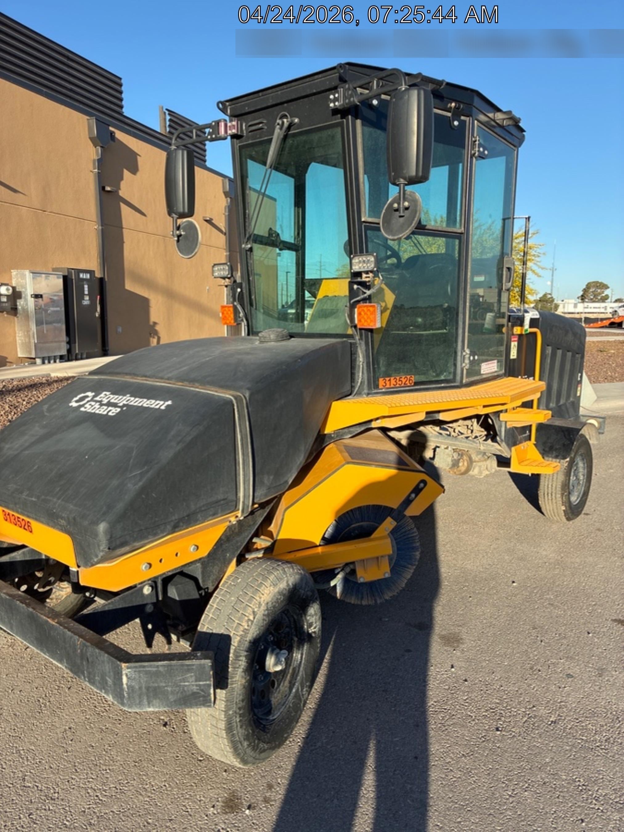 2023 LAYMOR SM450