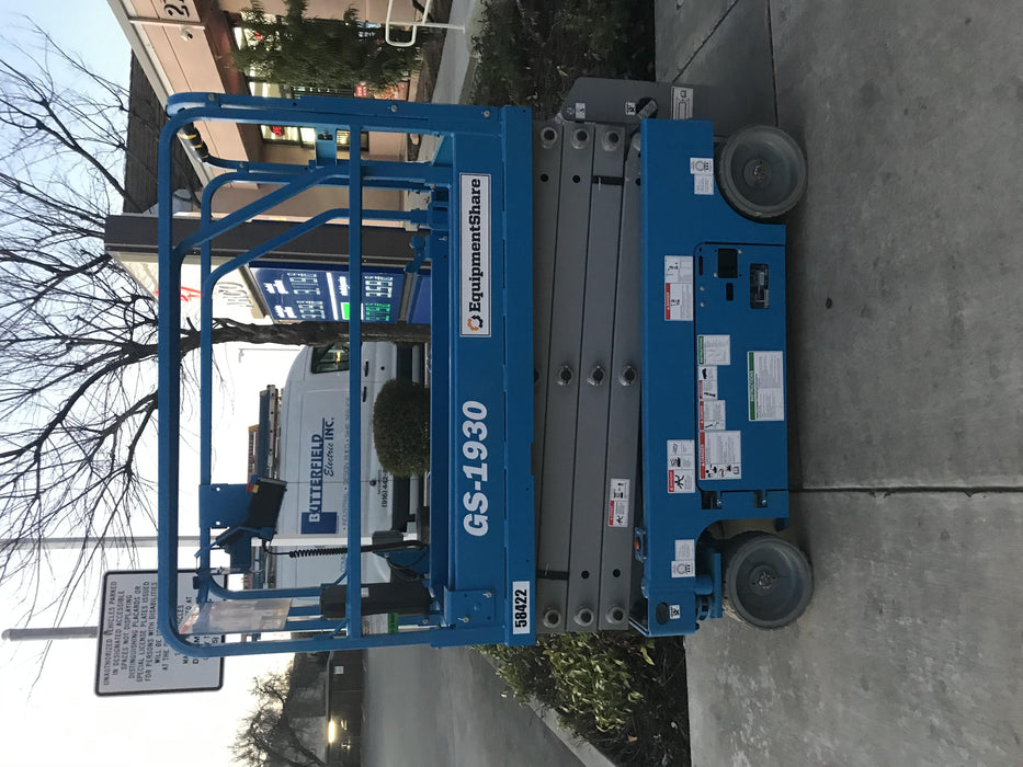 2019 Genie GS-1930 Half Height Swing Gate, 800W Inverter