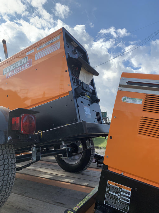 2021 Lincoln Electric Vantage 322 Vantage 322 Ready Pak 3 w/ Decals, ORANGE (includes trailer, cable rack, fender light kit) NO Telematics