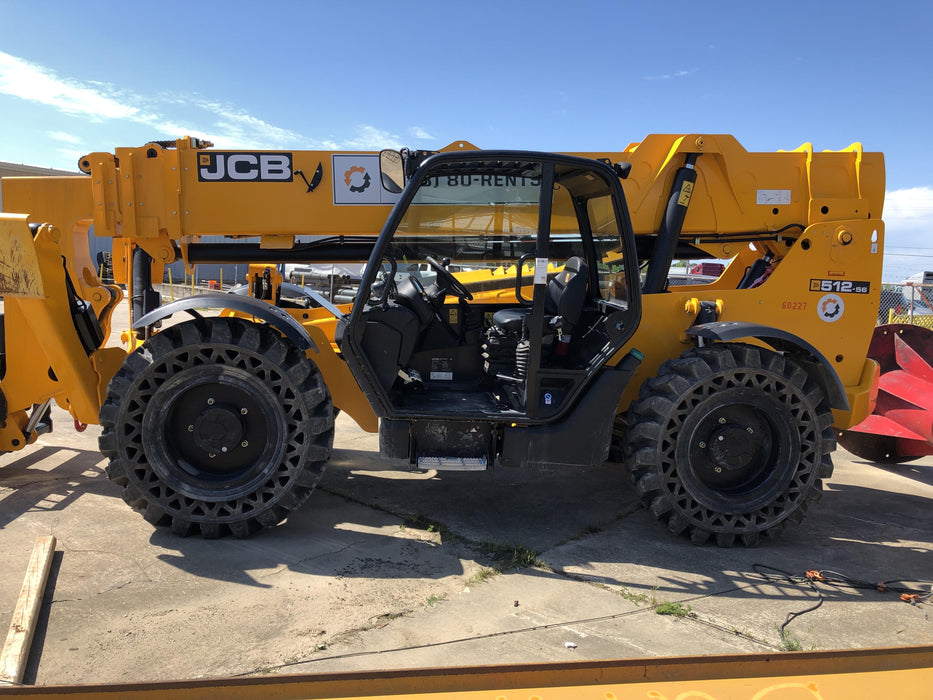 2020 JCB 512-56 Canopy, 74 HP, Solid Tires, STD Worklight, Beacon, Aux Hydraulics, Lifting Eye, Backup Alarm w/72" Carriage, 60" Forks