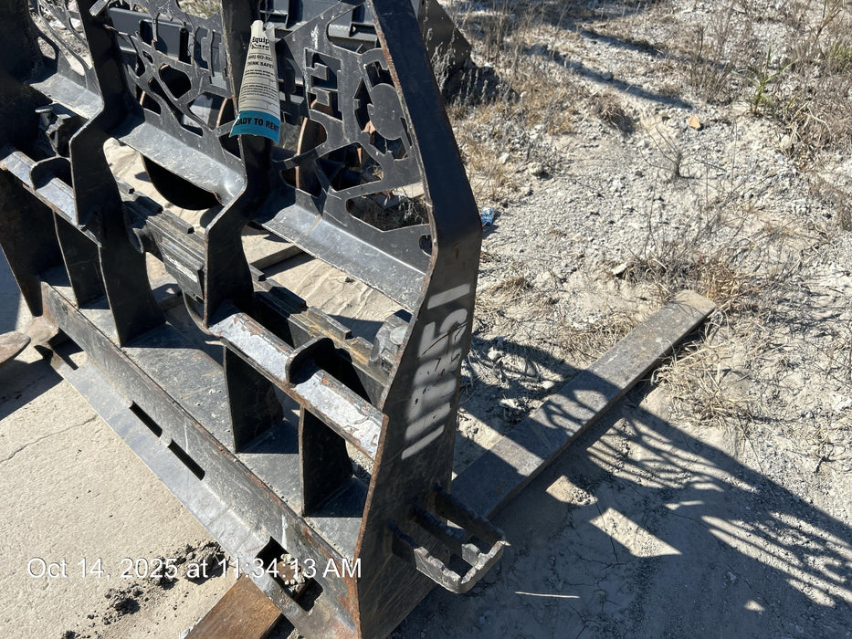 2020 PALADIN 48" Pallet Forks - Paladin