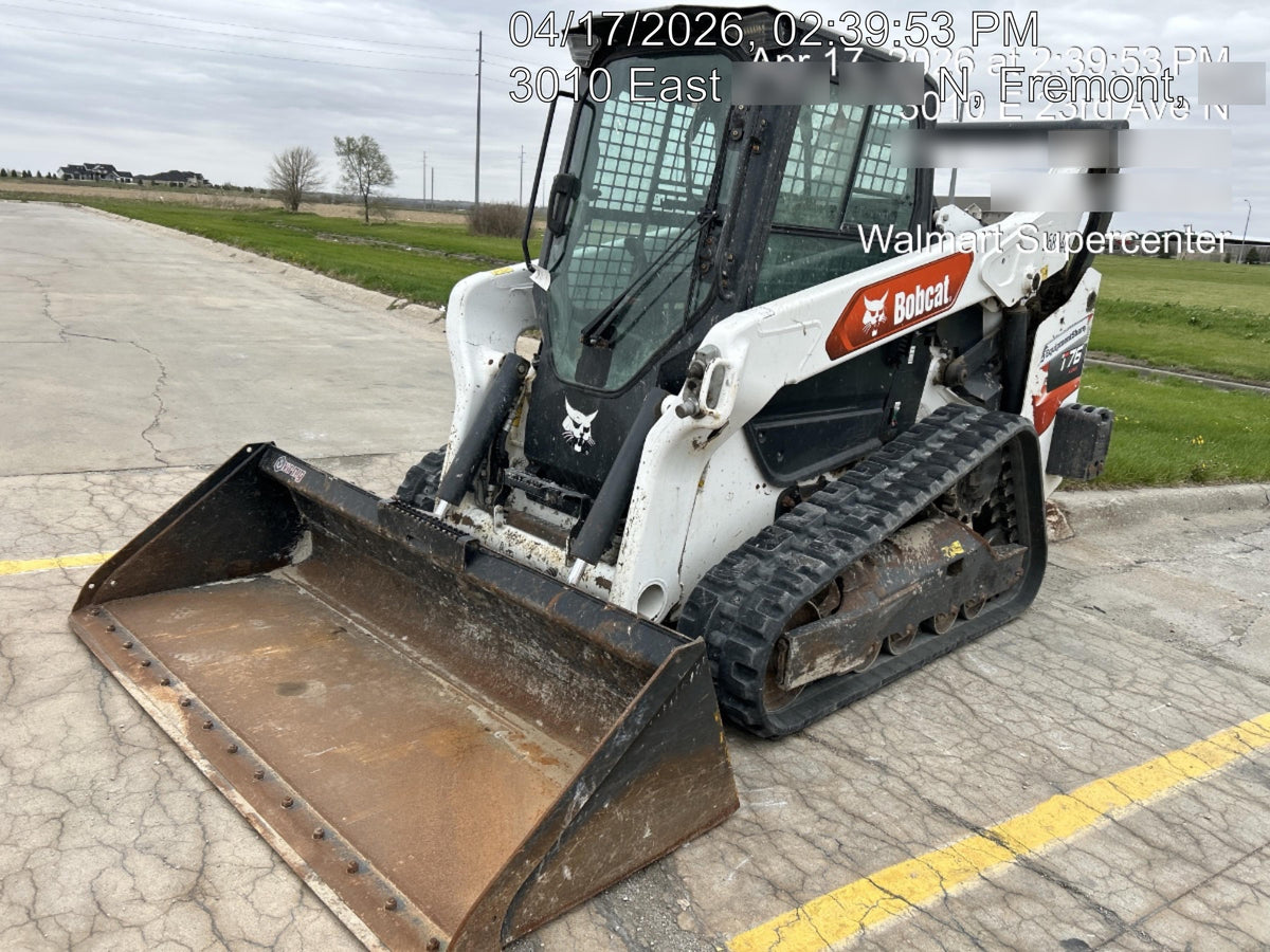 2025 VIRNIG 84" Smooth Bucket