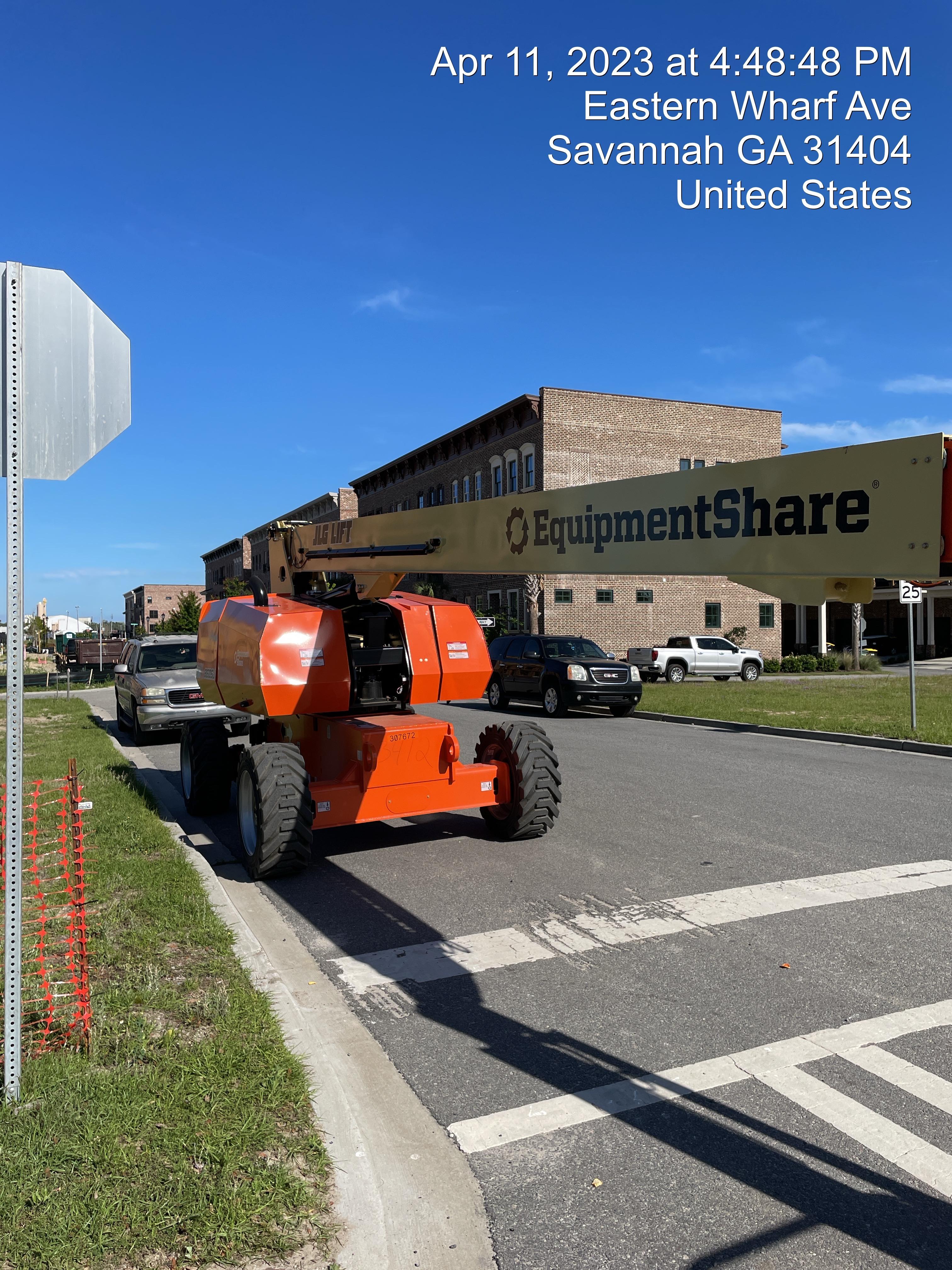 2023 JLG 860SJ