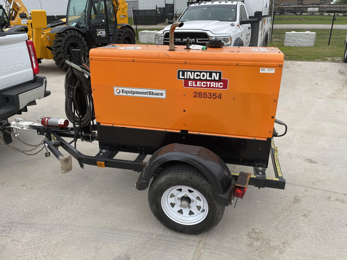 2022 Lincoln Electric LE400 Kubota V1505, Trlr, Cable Rack, Light Kit, ES Decals, T3