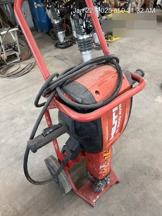 2021 HILTI TE 3000-AVR
