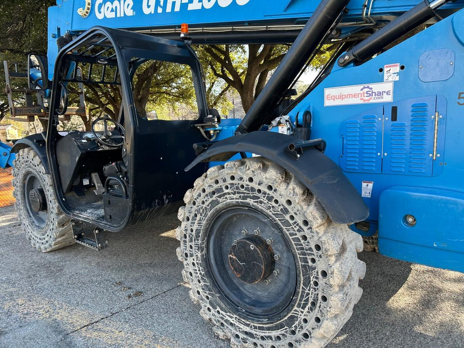 2017 Genie GTH-1056 Solid Tires, Open Cab