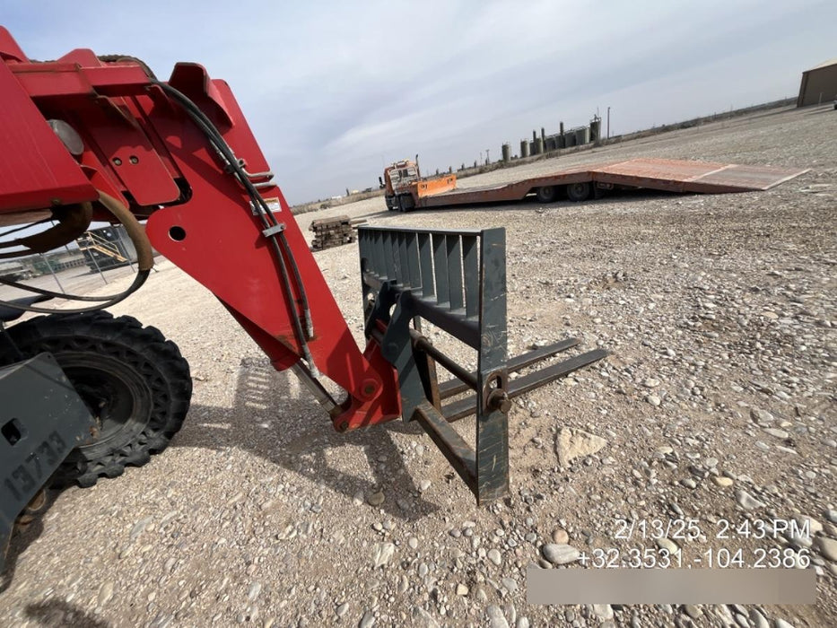 2018 MANITOU MTA8044