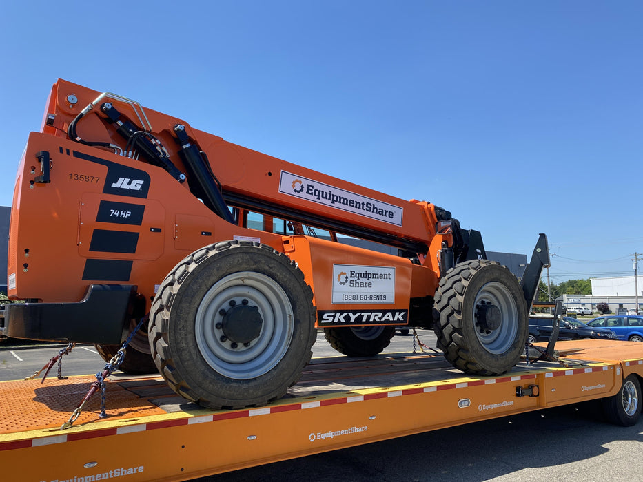 2021 JLG 12054