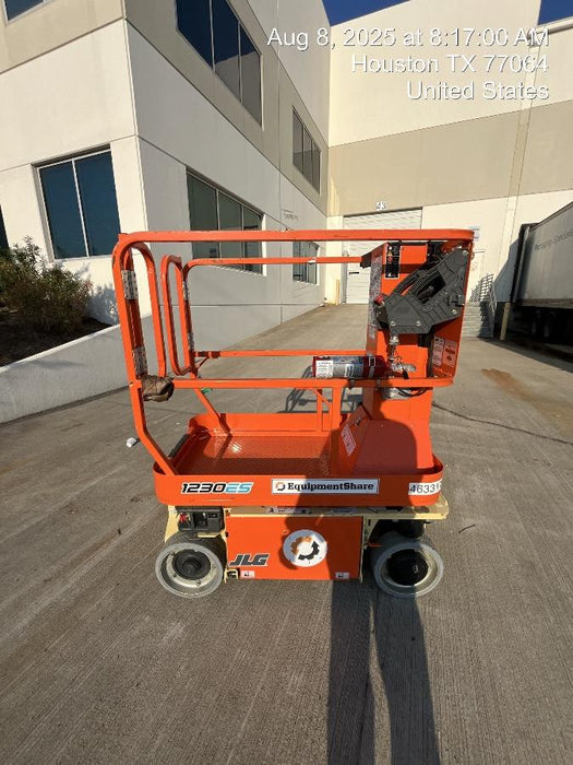 2024 JLG 1230ES