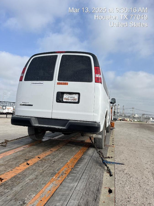 2025 CHEVROLET Express Van - Rental