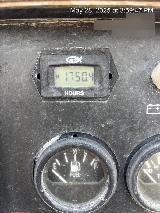 2019 Lincoln Electric Vantage 322 Welder Ready-Pak 3, Two wheel trailer, Fender and Light kit, Cable Rack