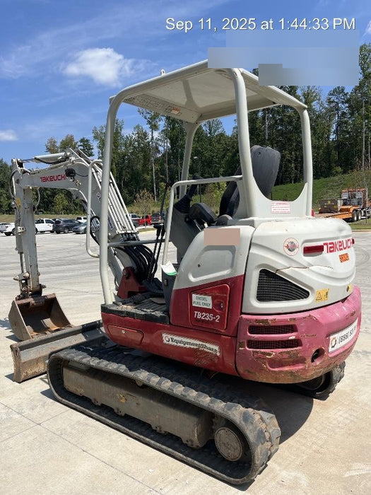 2020 TAKEUCHI TB235-2R