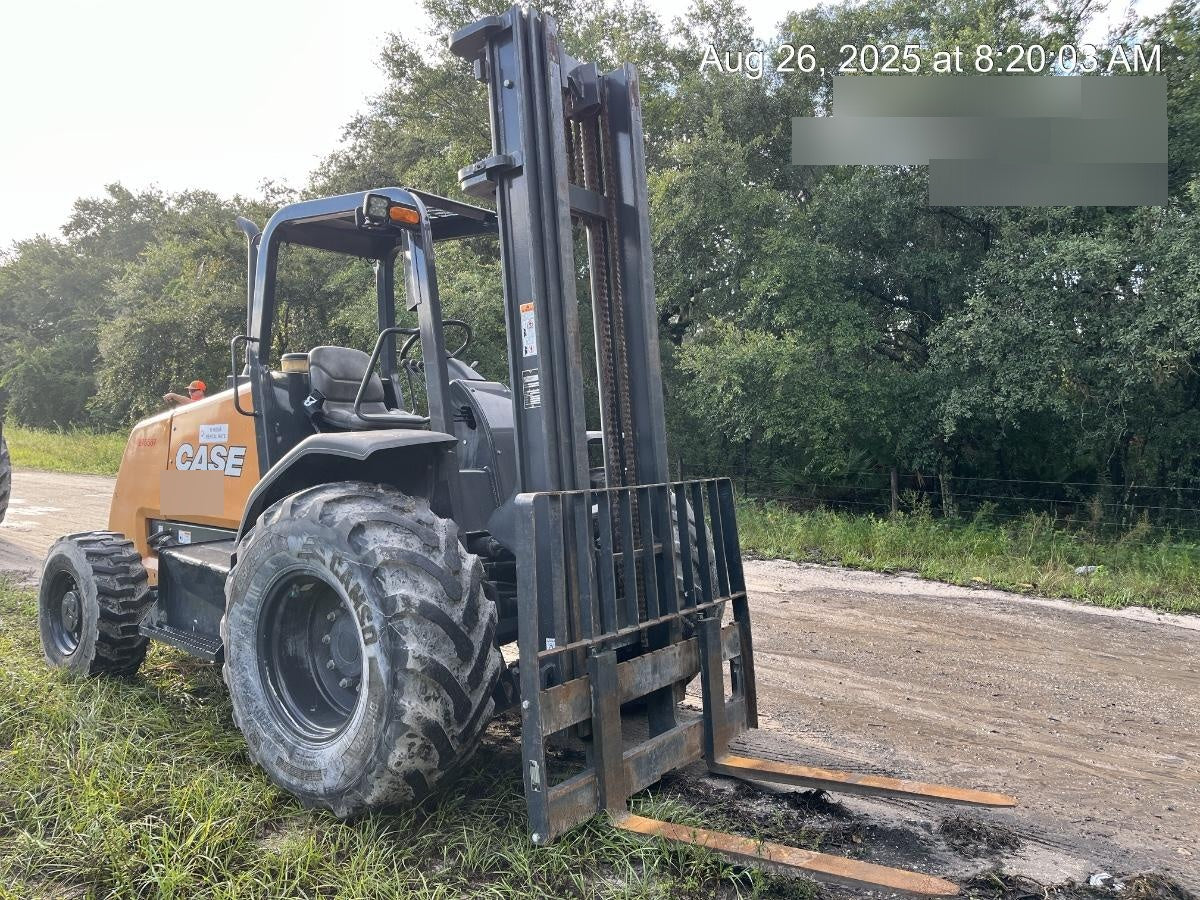 2023 CASE 588H