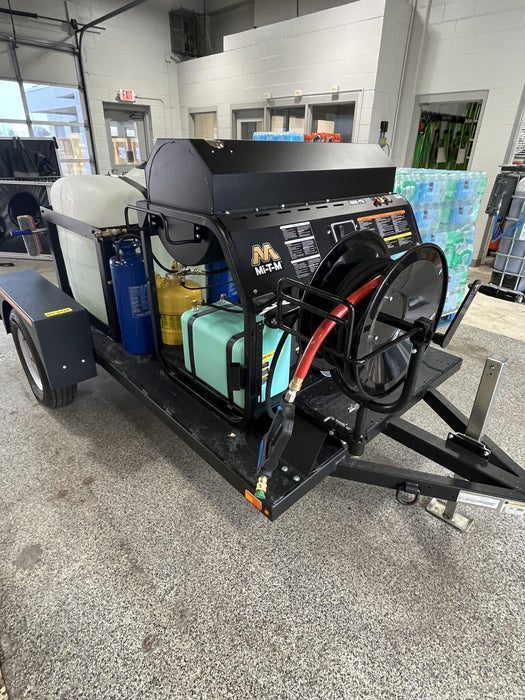 2025 MI-T-M HS-4004-0MHG-T