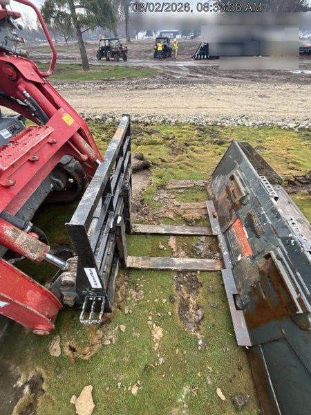 2023 ARROW MATERIAL HANDLING 48" Pallet Forks - Arrow