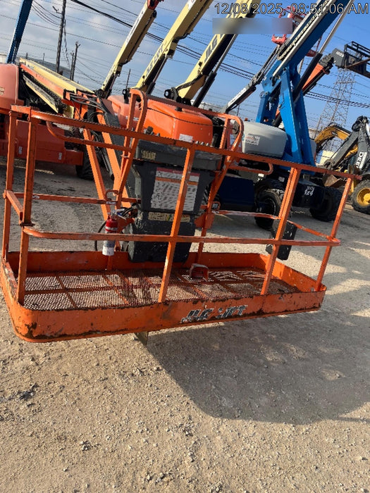 2019 JLG 660SJ