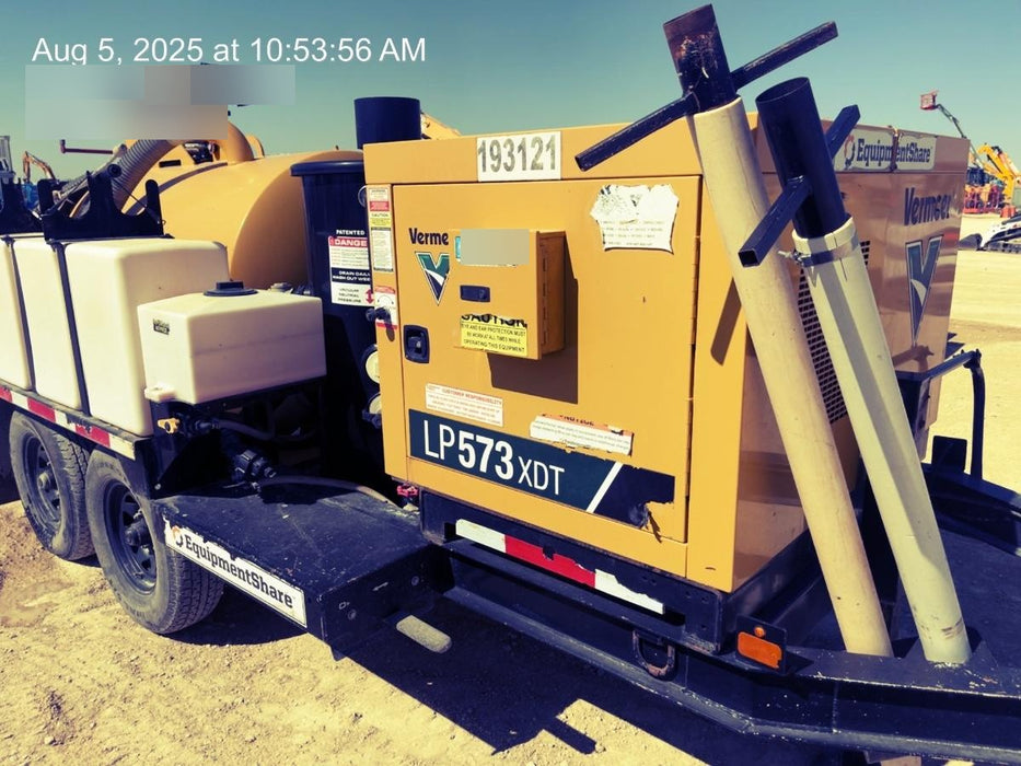 2022 Vac-Tron LP573XDT T4 Koehler Diesel Engine, 500 Gallon Debris Tank, x2 100 Gallon Water Tanks