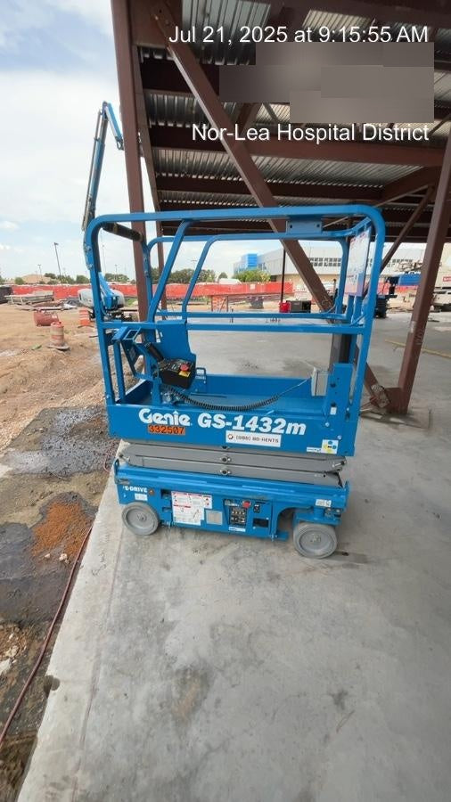 2023 GENIE GS-1432