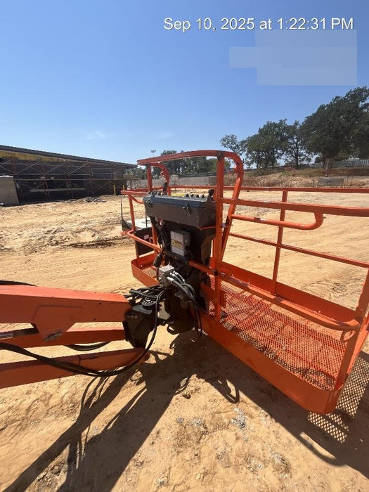 2019 JLG 660SJ