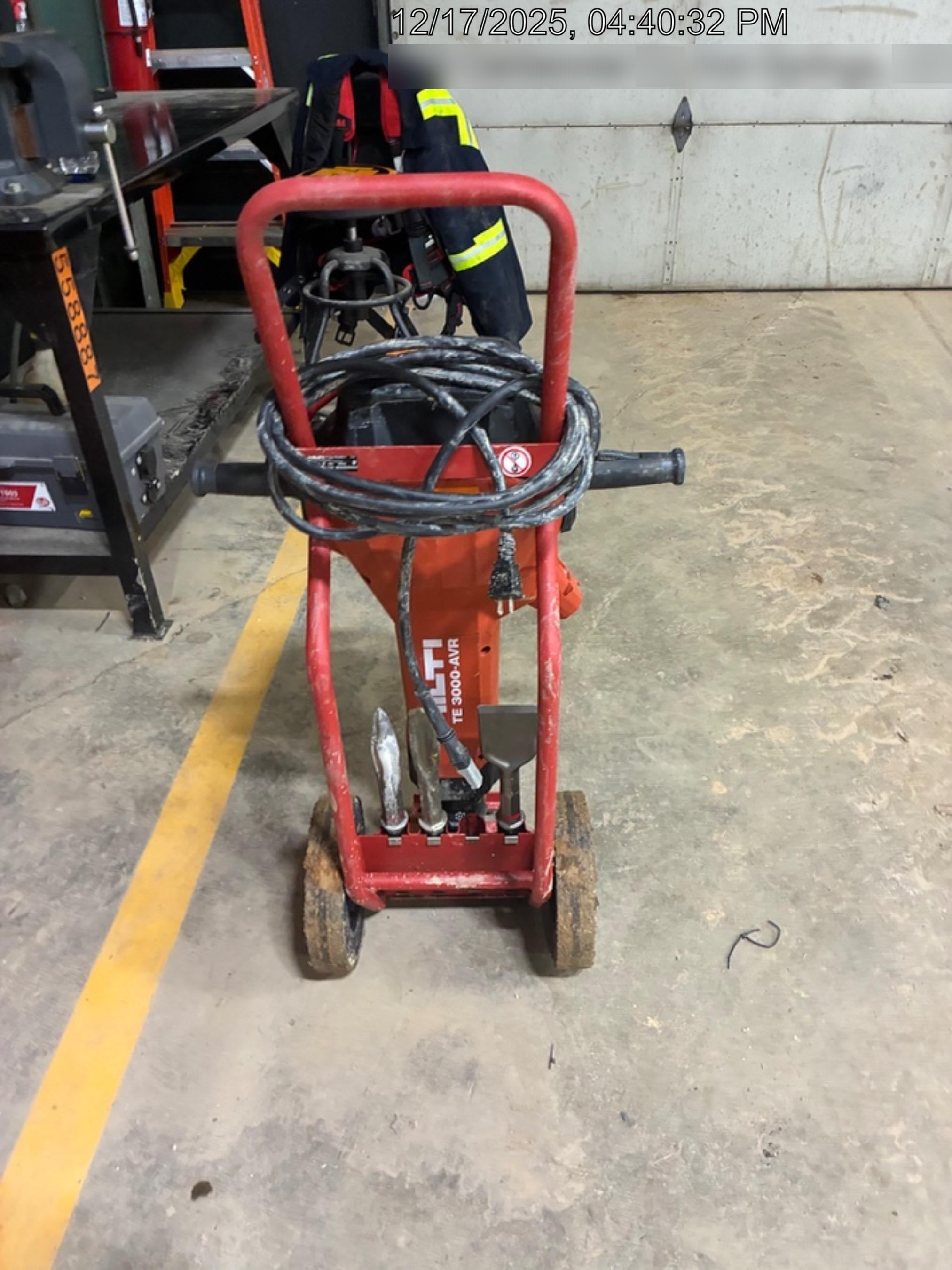 2025 HILTI TE 3000-AVR