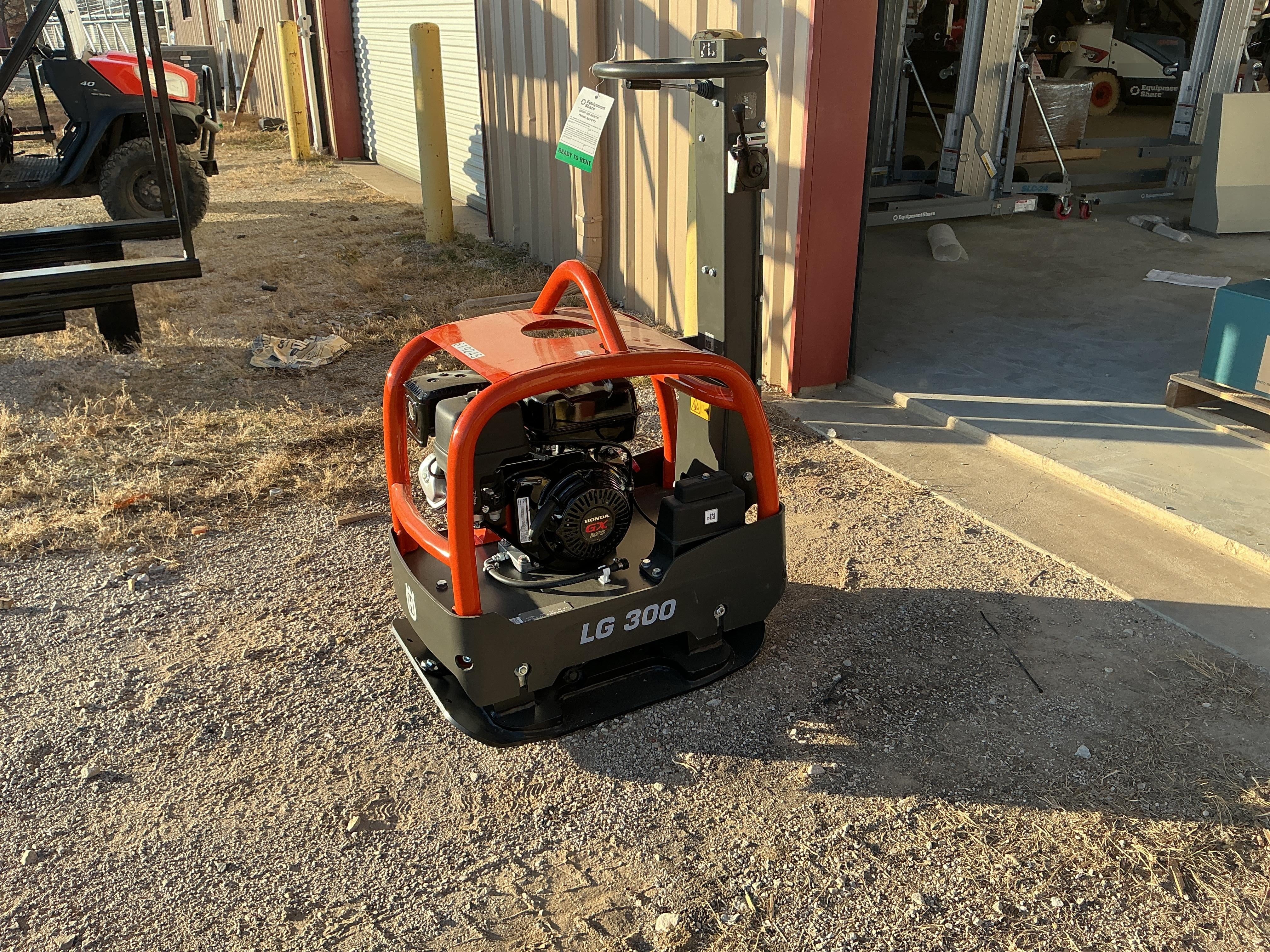 2025 HUSQVARNA LG300
