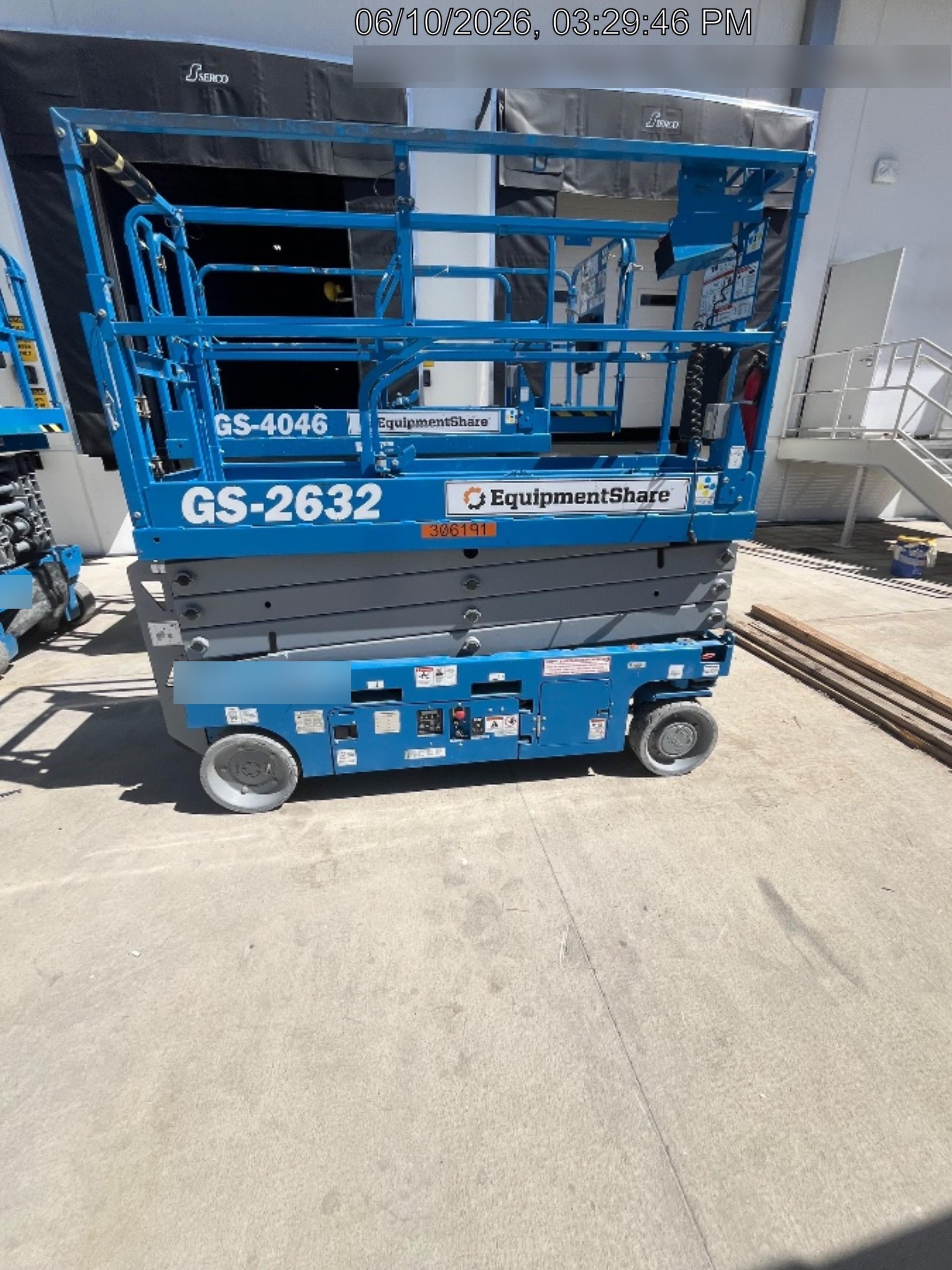 2023 GENIE GS-2632