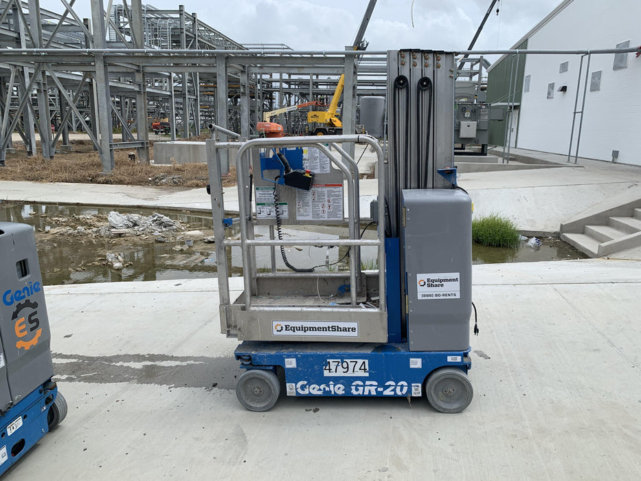2019 GENIE GR-20