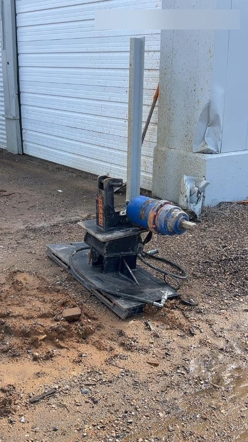 2024 AUGER TORQUE 3300-30 - QC30