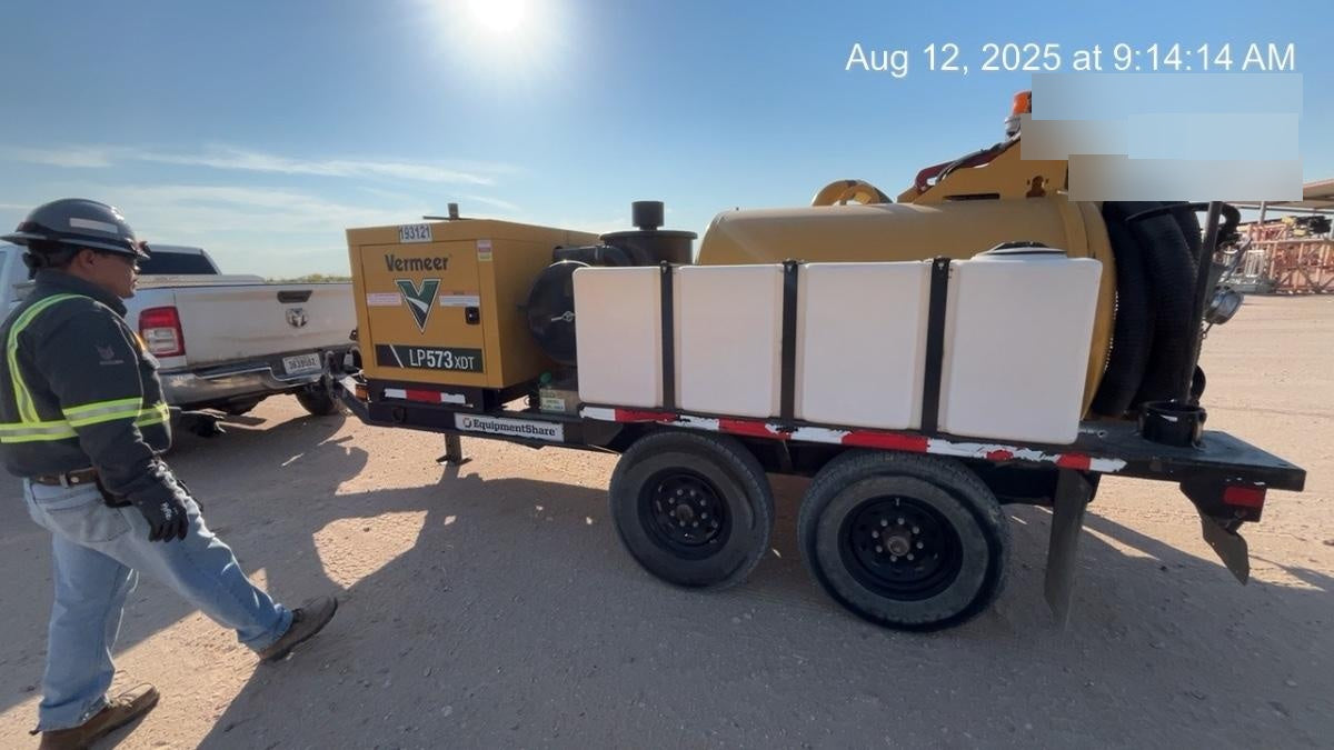 2022 Vac-Tron LP573XDT T4 Koehler Diesel Engine, 500 Gallon Debris Tank, x2 100 Gallon Water Tanks