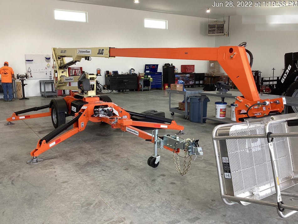 2022 JLG T350