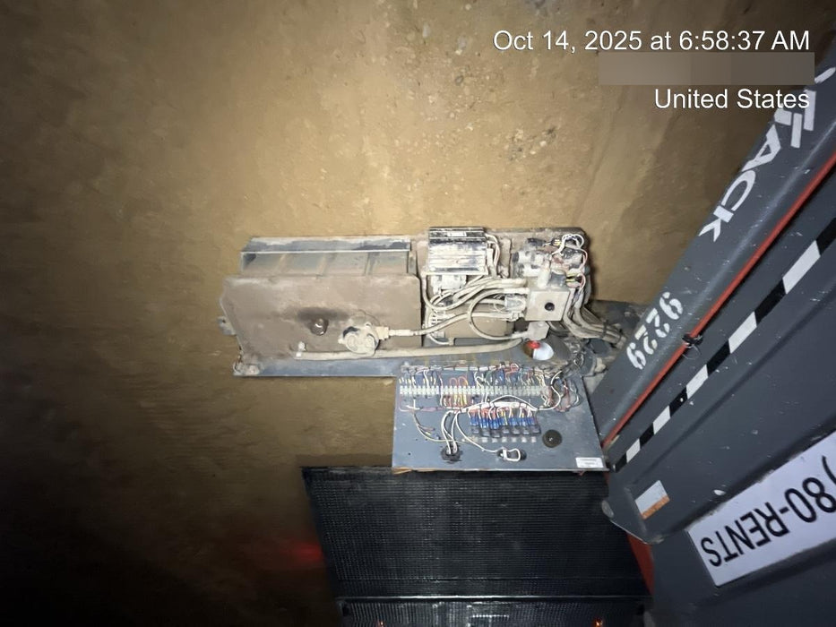 2018 Skyjack SJIII-3226 Skyjack SJIII3226 Scissor Lift w/Trojan Batteries