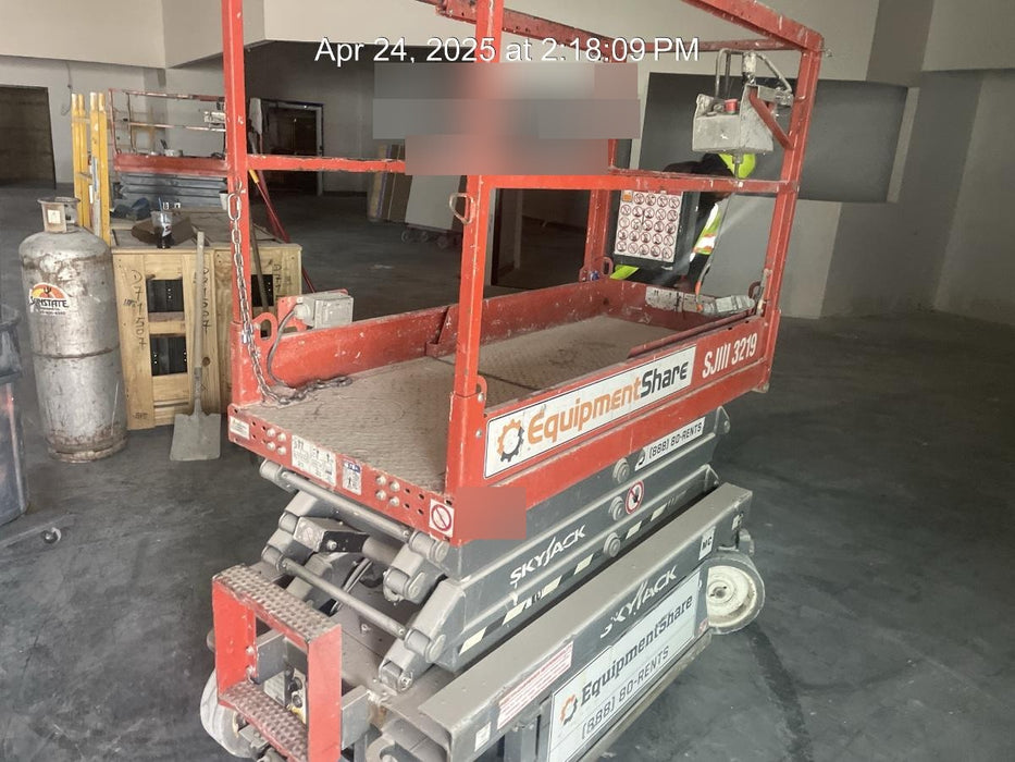 2018 SKYJACK SJIII-3219