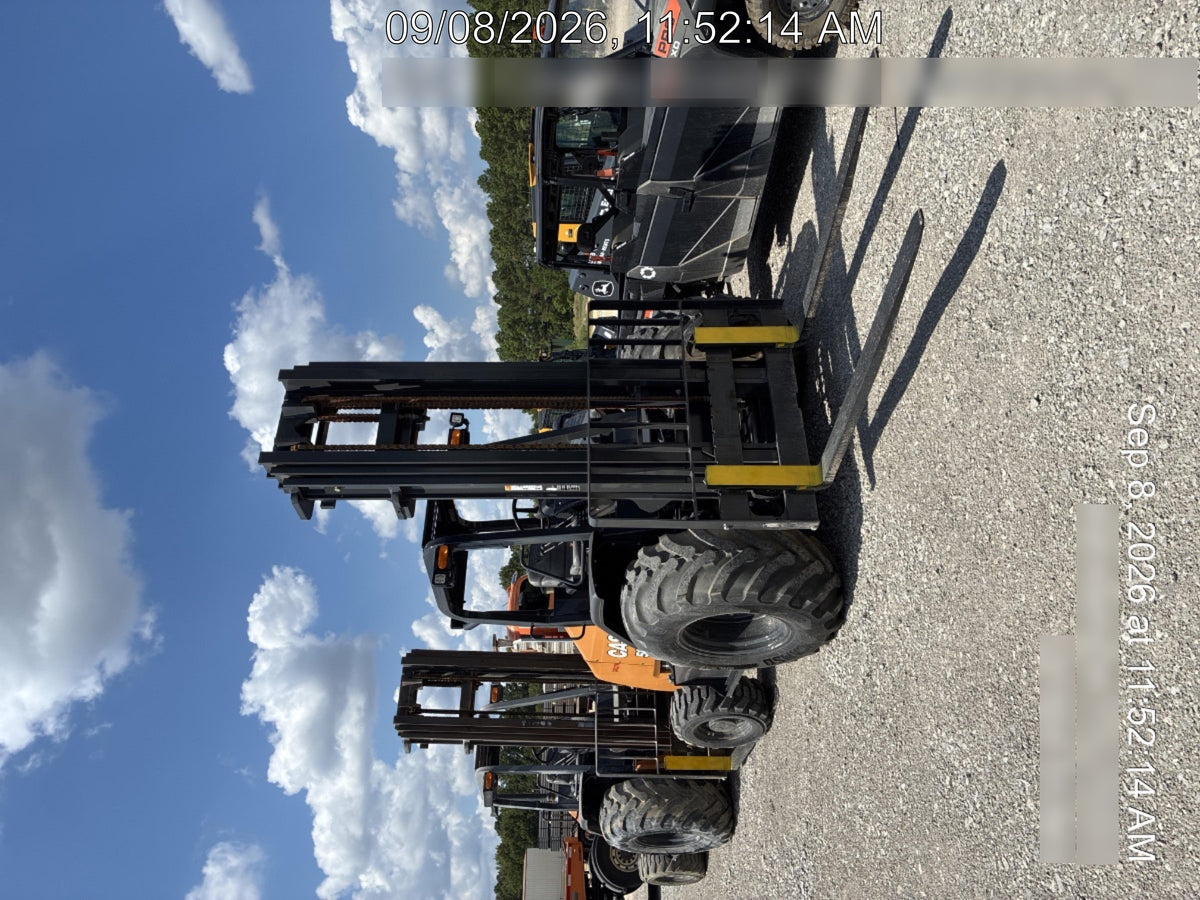 2023 CASE 588H