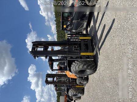 2023 CASE 588H