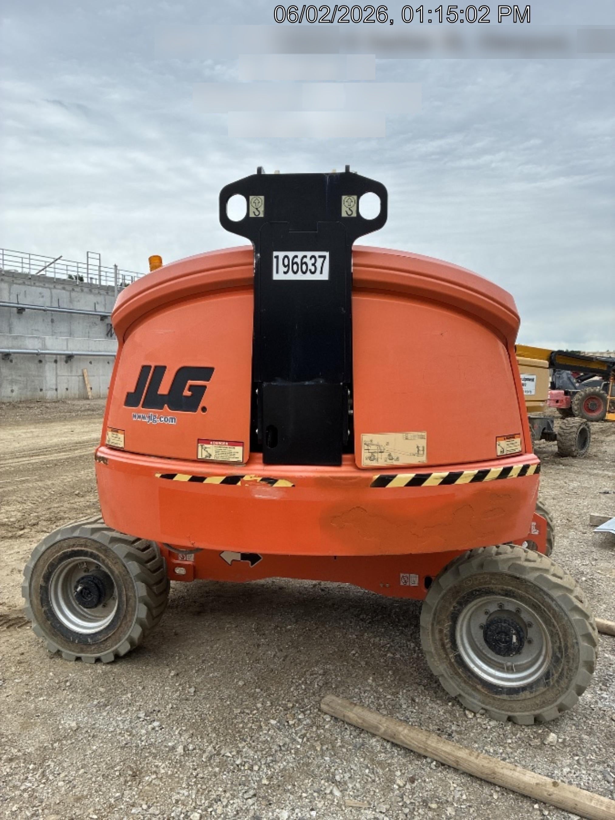 2021 JLG 400S