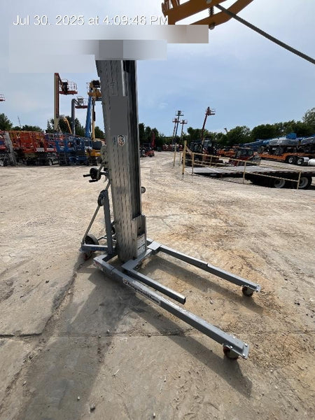 2020 GENIE SLC-24