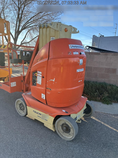 2022 JLG 26E