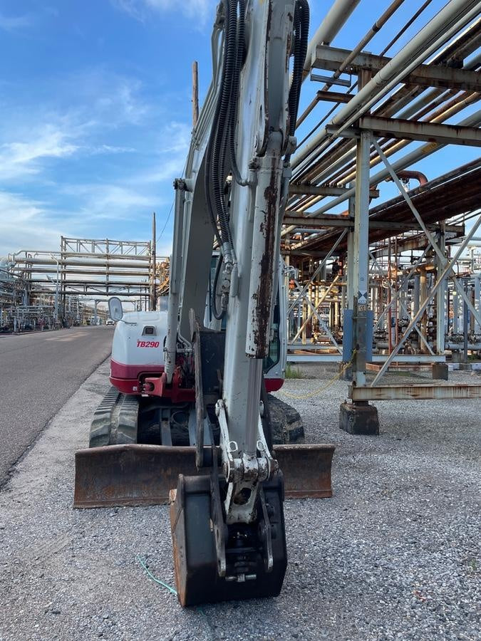 2022 TAKEUCHI TB290C