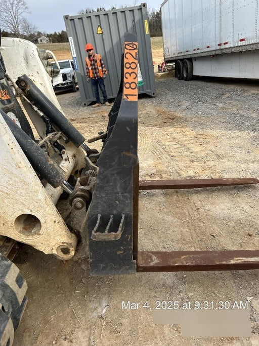 2021 PALADIN 48" Pallet Forks - Paladin