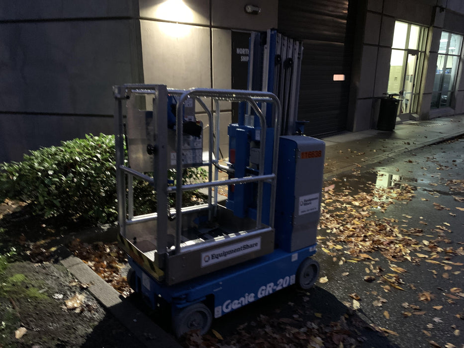 2020 GENIE GR-20