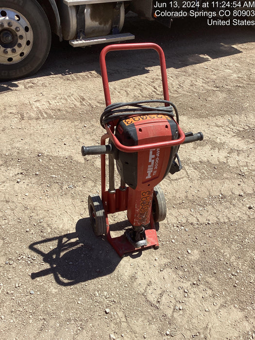 2020 HILTI TE 3000-AVR