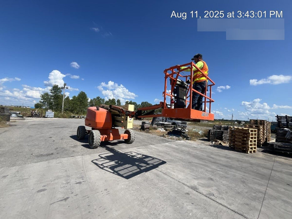 2019 JLG 450AJ