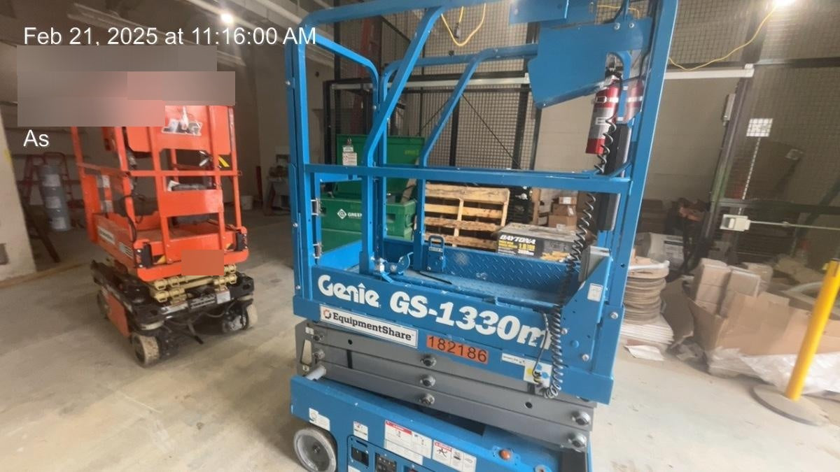 2021 GENIE GS-1330m